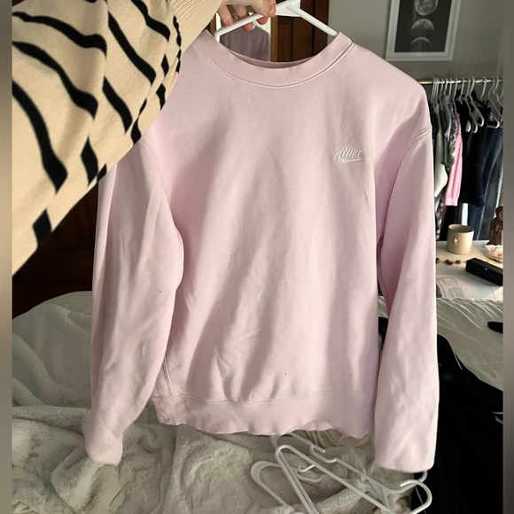 Baby Pink Nike Sweater - Picture 2 of 2